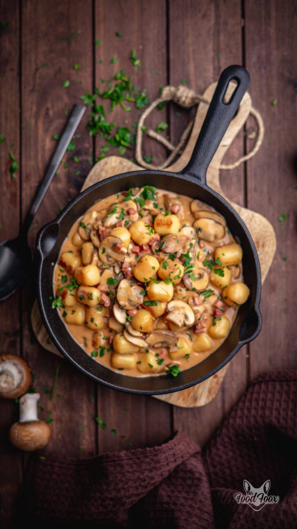 Deftige Gnocchi-Pilzpfanne mit Champignons