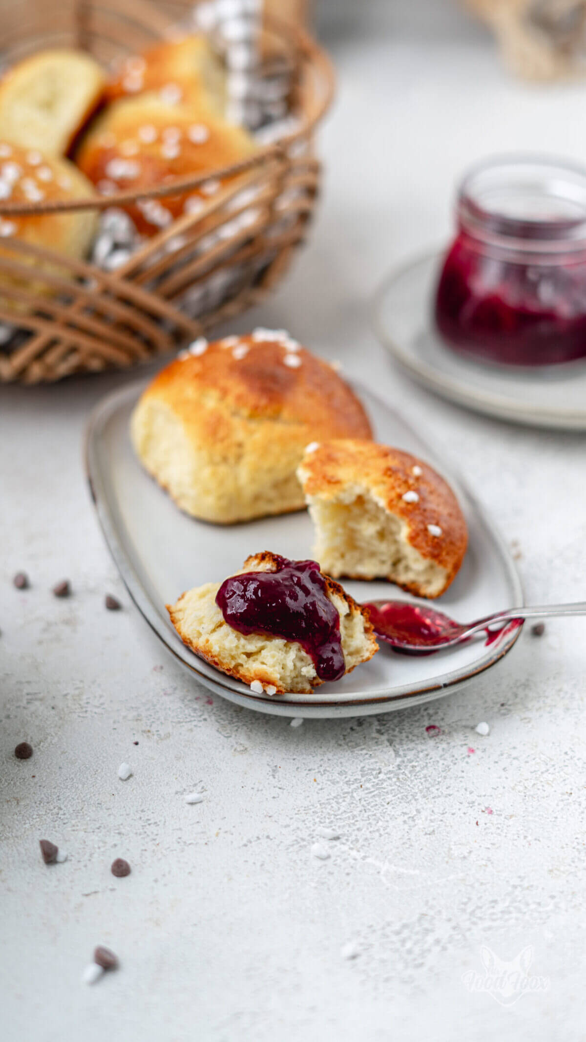 Süße Brötchen (Milchbrötchen) - Food Foox