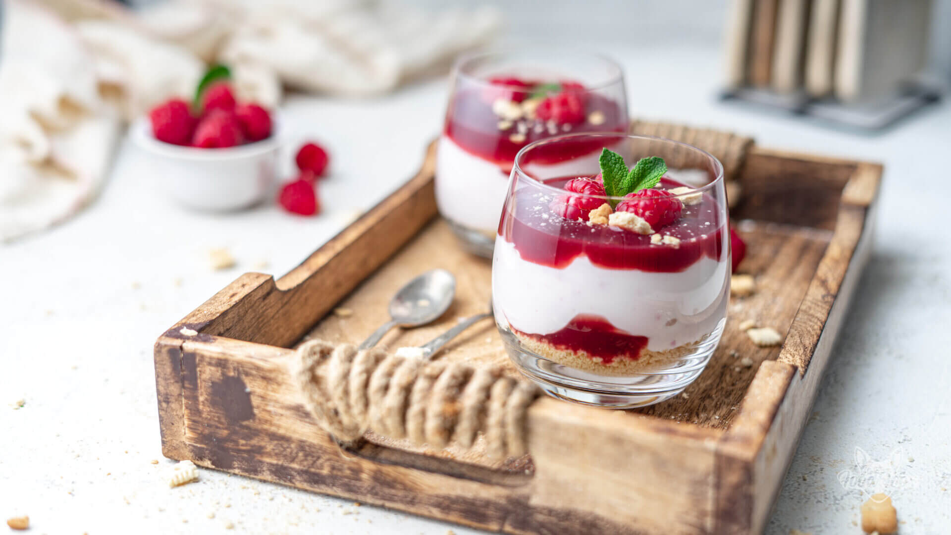 Käsekuchen im Glas - ein leckeres Schichtdessert ohne backen