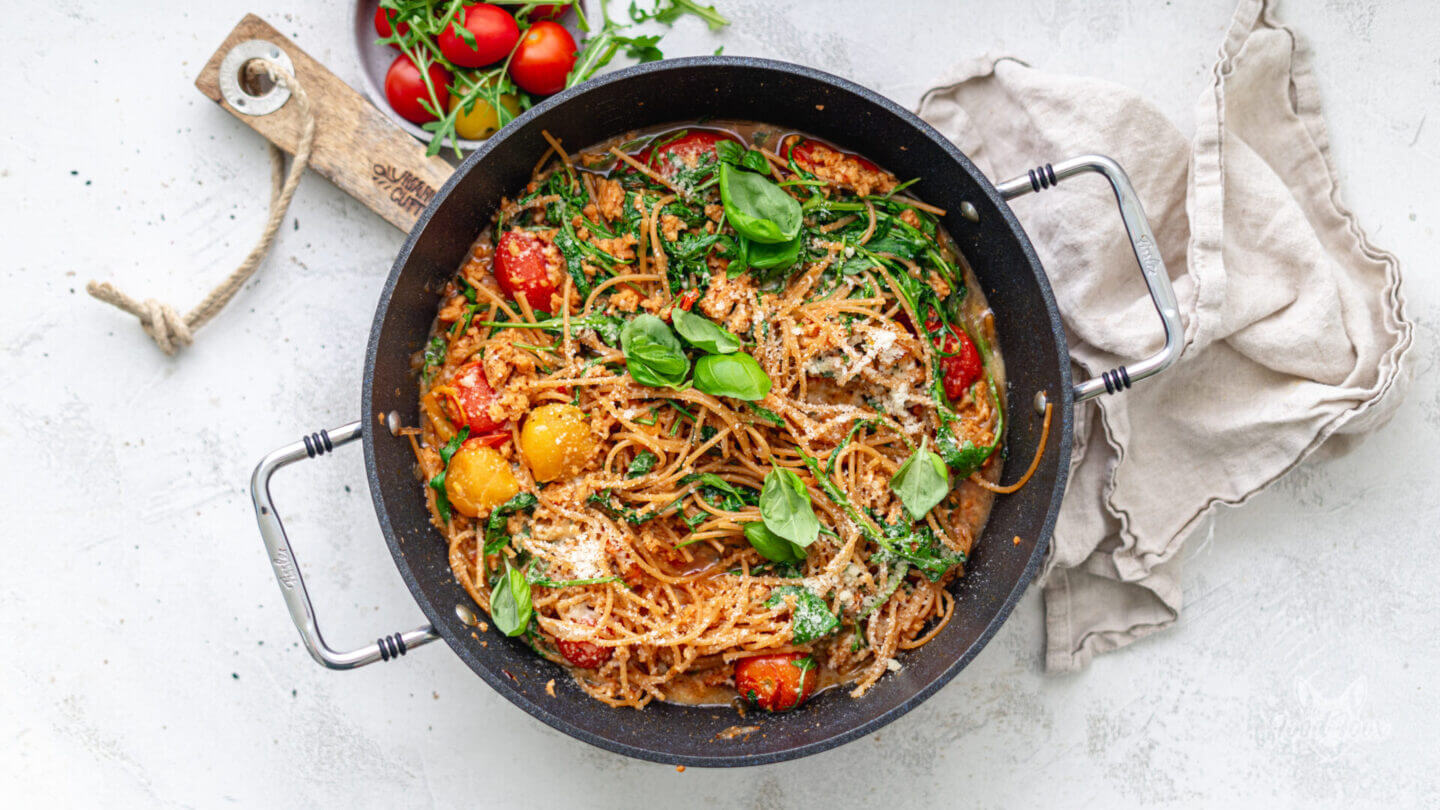 Vollkorn Spaghetti mit Rucola - kalorienarm, schnell &amp; super lecker